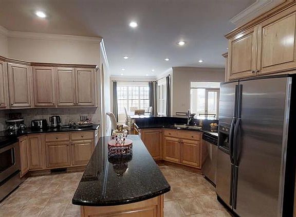 3rd image of 185 Branch Estate Ln