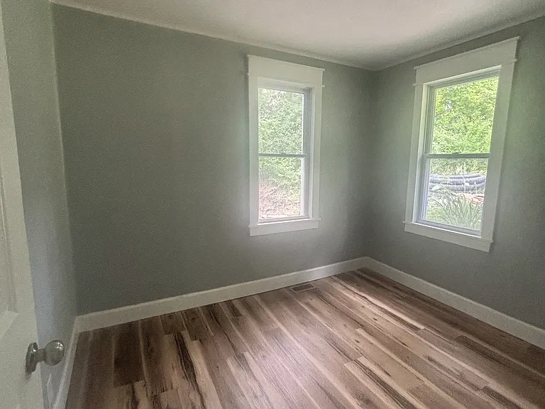 642 Stacia Dr — Photo 5