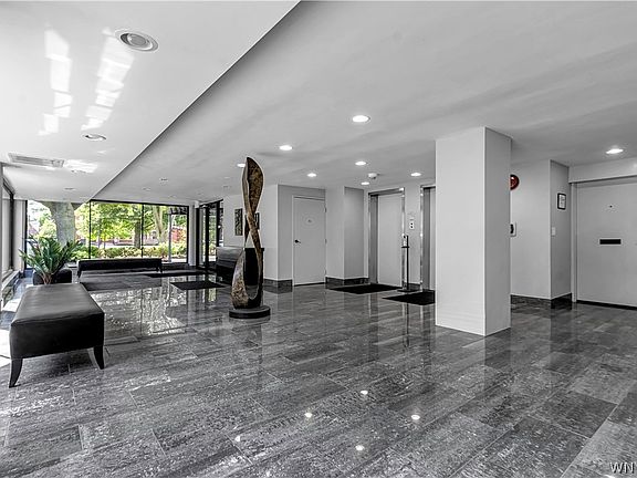 5th image of 849 Delaware Ave APT 406