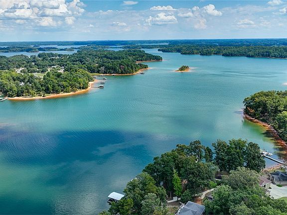 4th image of 1218 Andersonville Rd