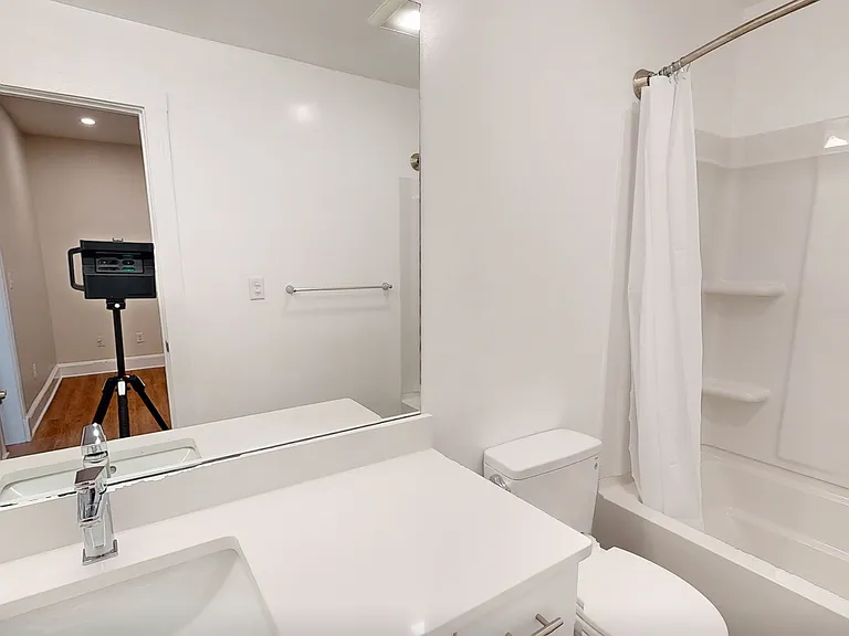 833 Beacon St #106 — Photo 4