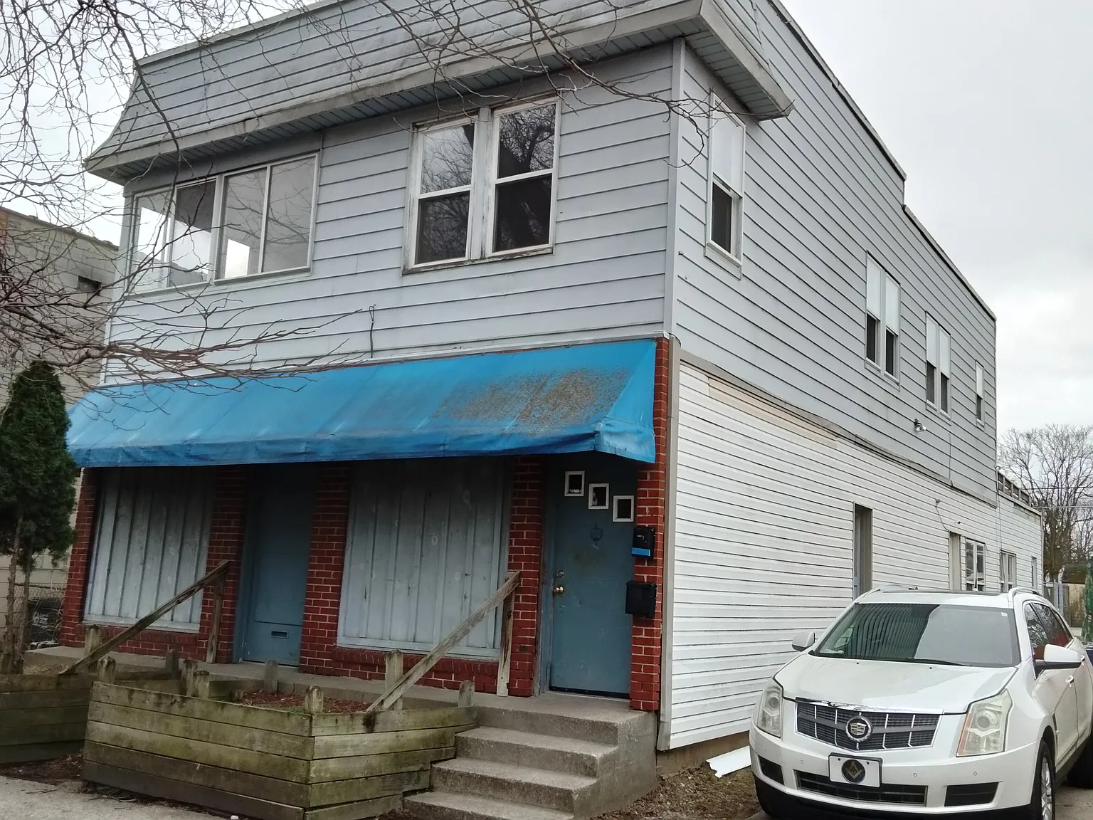 2 bed, 2616 sqft, $765 — Photo 1