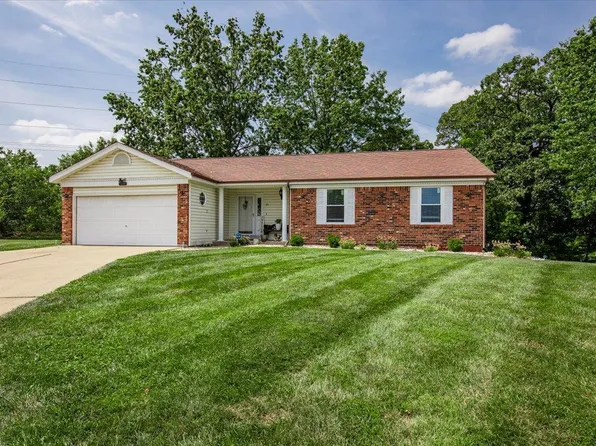 21 White Chapel Ct, O Fallon, MO 63368