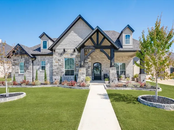 13920 E Riviera Dr, Burleson, TX 76028