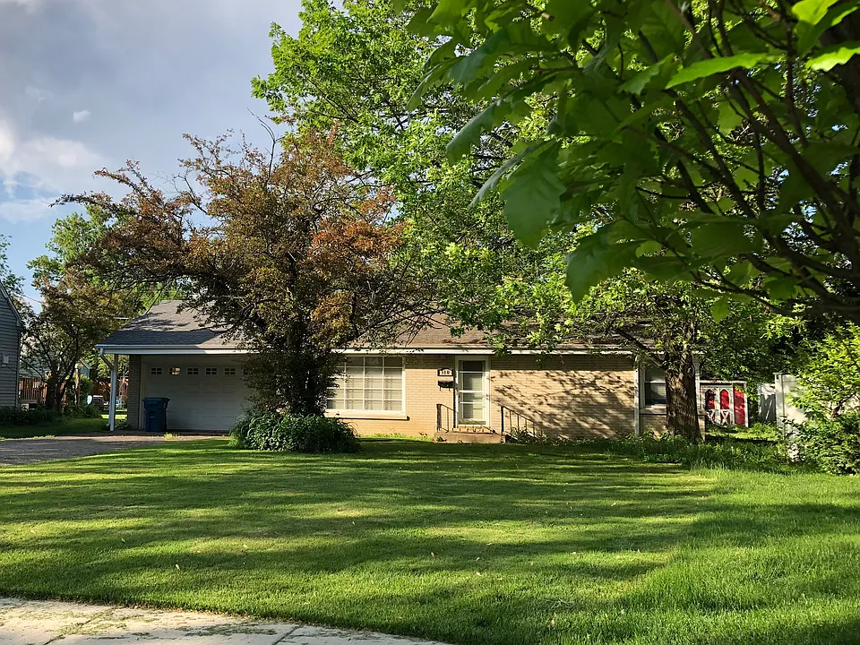 310 W Hillside Ave
