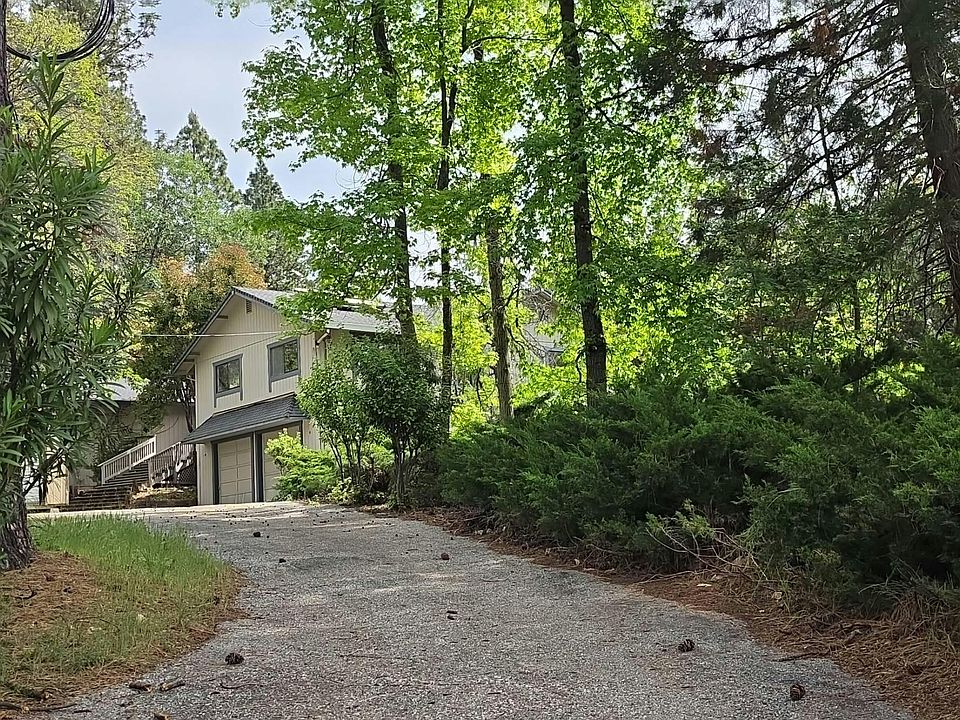1st image of 11667 Dennis Way