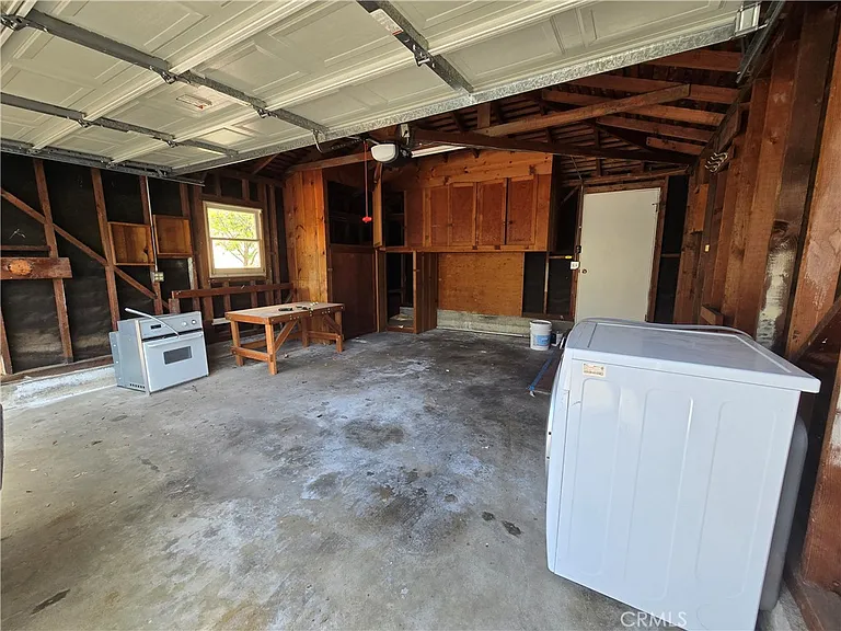 240 Euclid St — Photo 37