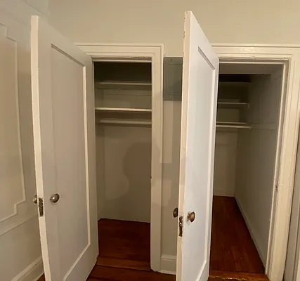 Rented by Zjama Realty Corp | media 10