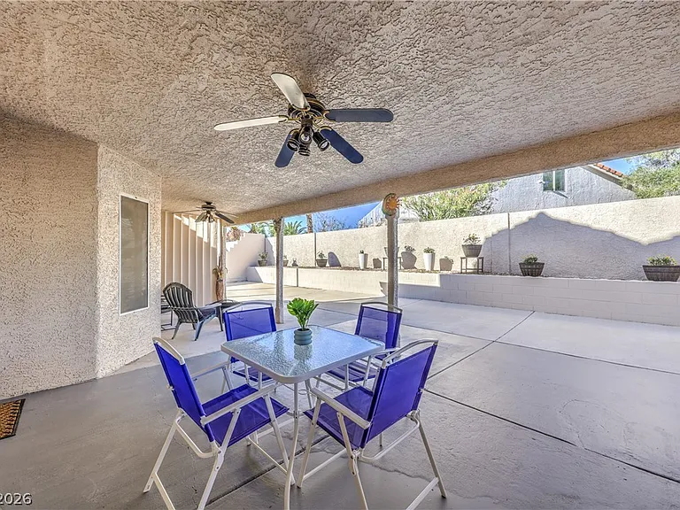 271 Sunshine Springs Ct — Photo 39