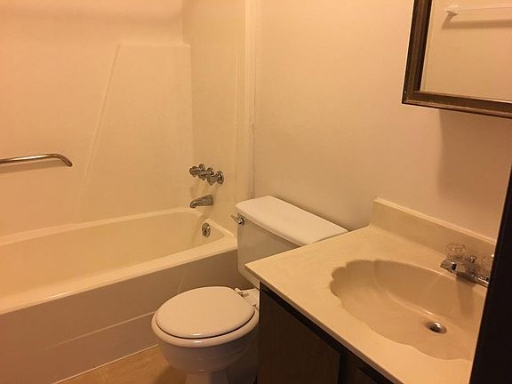 3rd image of 2632 Ellet Ave APT 2