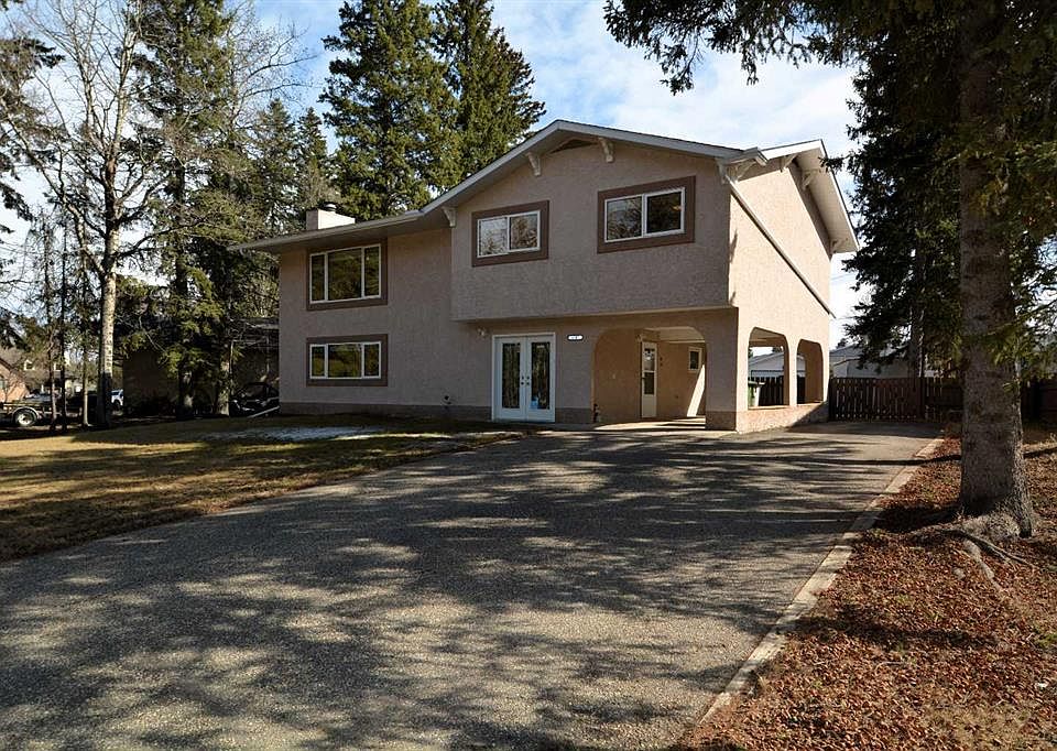 1st image of 4307 NE 10th Ave