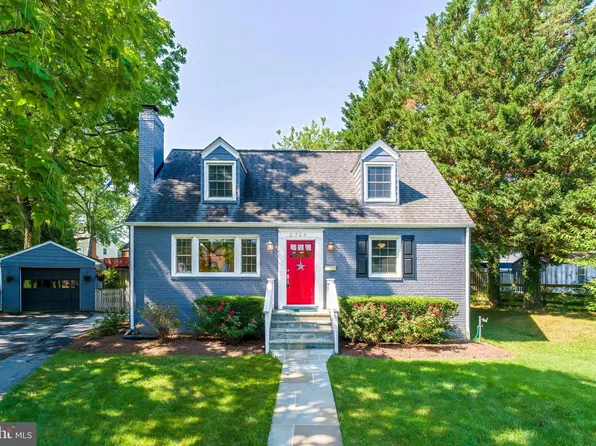 2720 McComas Ave, Kensington, MD 20895