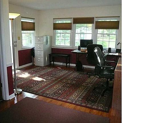 5th image of 4135 Arnelle Dr