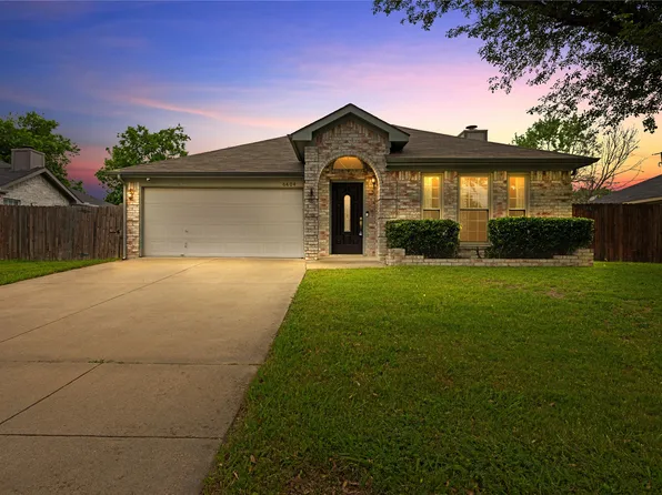 6404 Brookglen Dr, Arlington, TX 76018