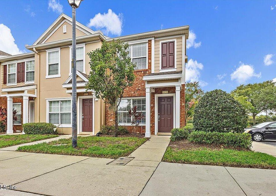 1st image of 8129 SUMMER PALM Court