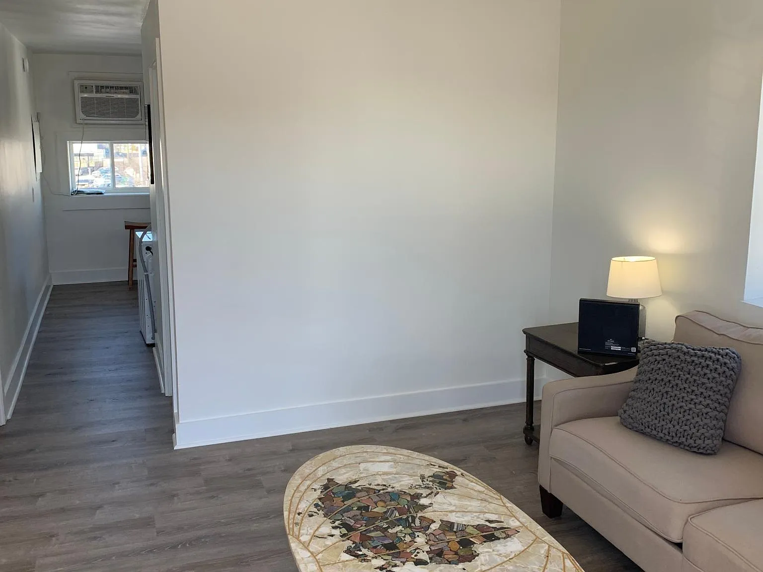 1 bed, 700 sqft, $1,025 — Photo 2