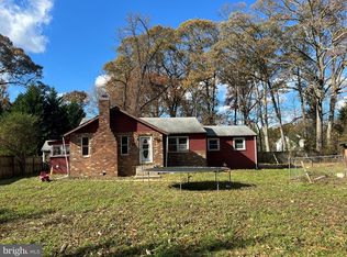 94 Pine Rd, Pasadena, MD 21122