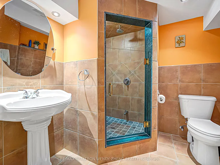 1507 Clearbrook Dr — Photo 43