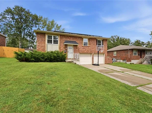 16916 E Hart Ave, Independence, MO 64055