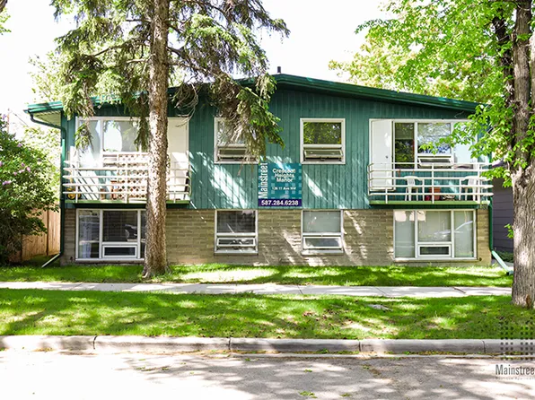 Crescent Heights Manor