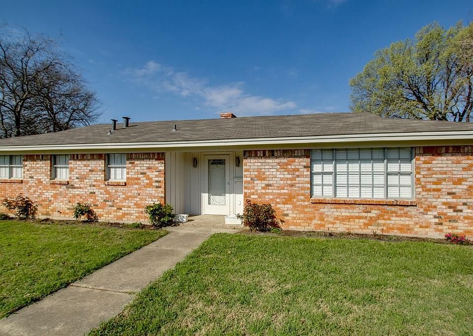 1st image of 7304 Deaver Dr