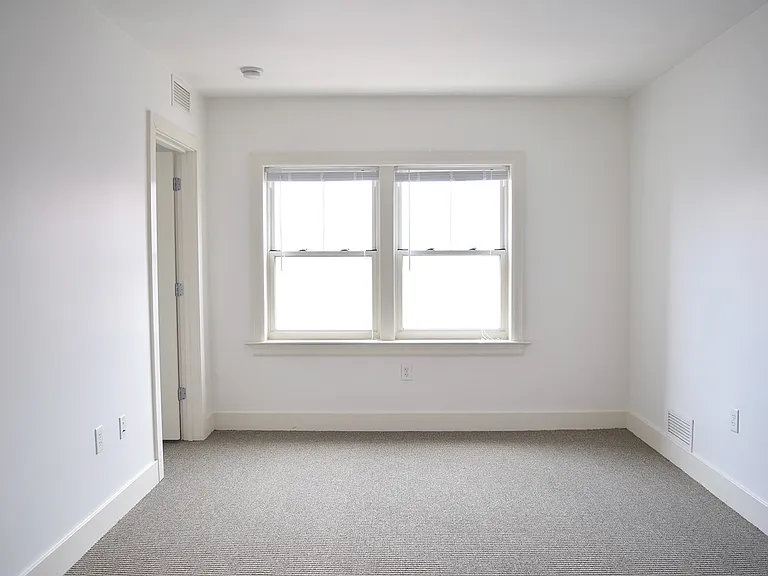 Dining/Living room