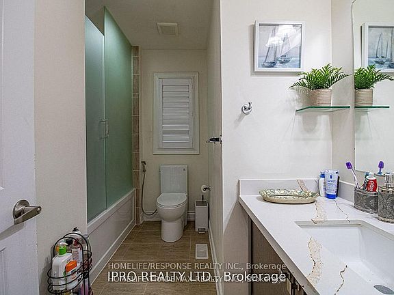 4th image of 1761 Magenta Rd S