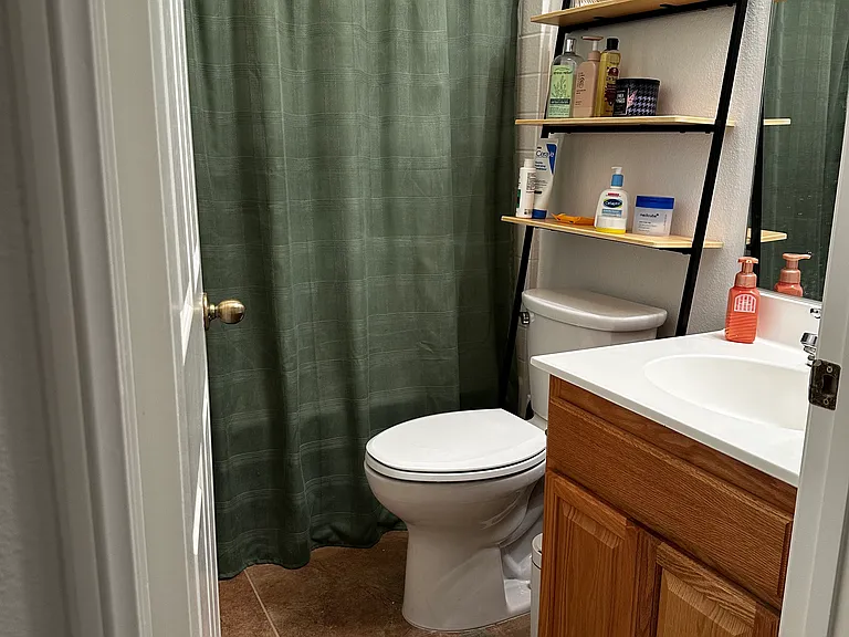 1555 Orange Ave #602 — Photo 14