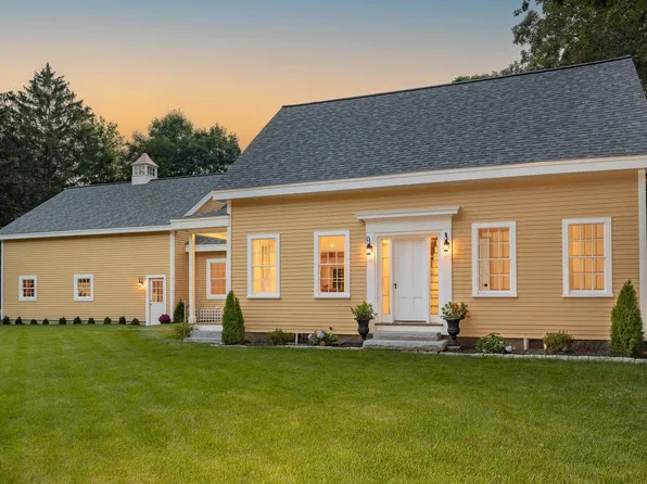 168 Post Road, Greenland, NH 03840