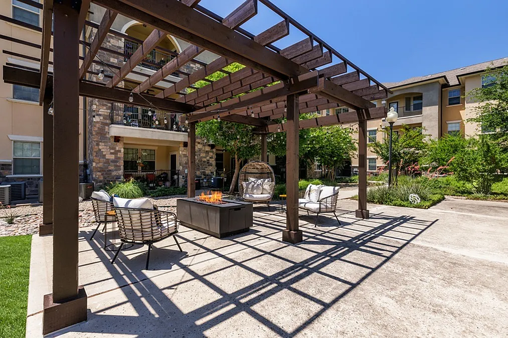 Aviva Fort Worth - 55+ Active Adult Apartment Homes — Photo 2