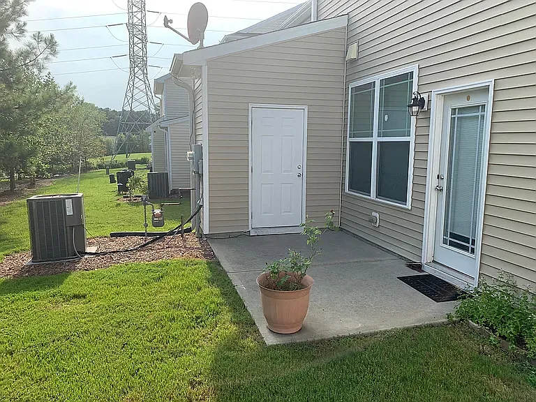 5516 Jessip St #5516 — Photo 20