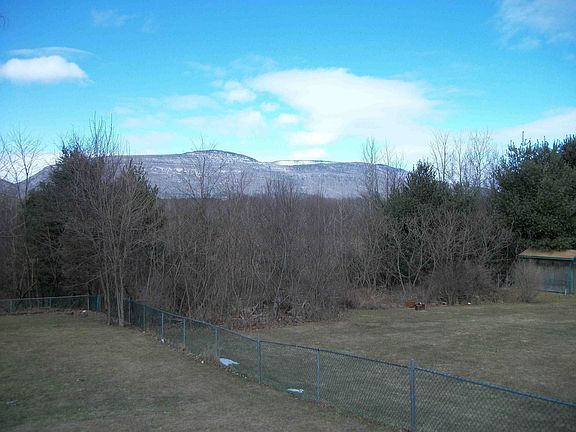 4th image of 4047 Route 32