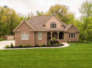 1825 Deerhaven Ln, Paducah, KY 42001