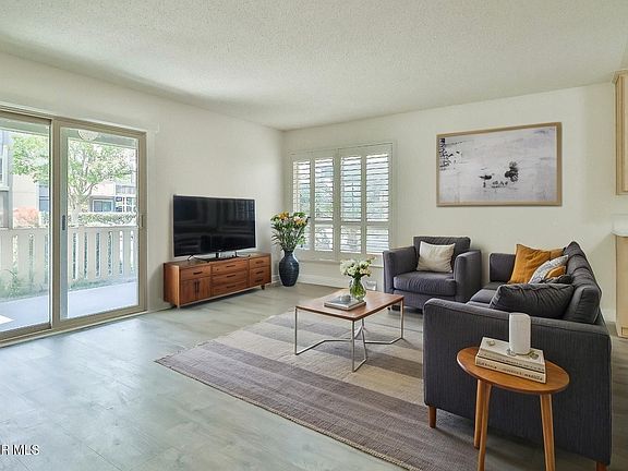 2nd image of 324 Chestnut Hill Ct APT 16