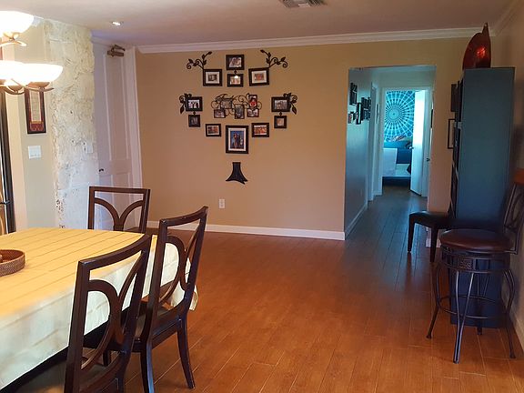 4th image of 3180 SE Overbrook Dr