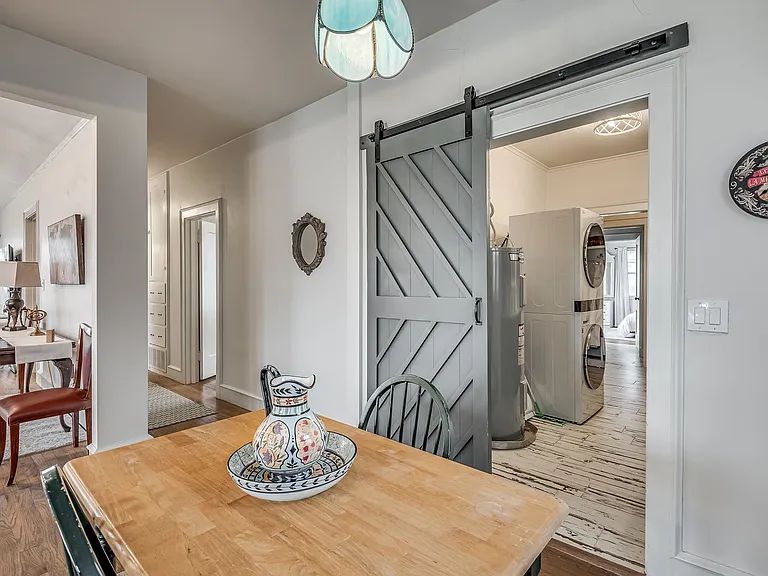2048 NW 22nd St — Photo 12