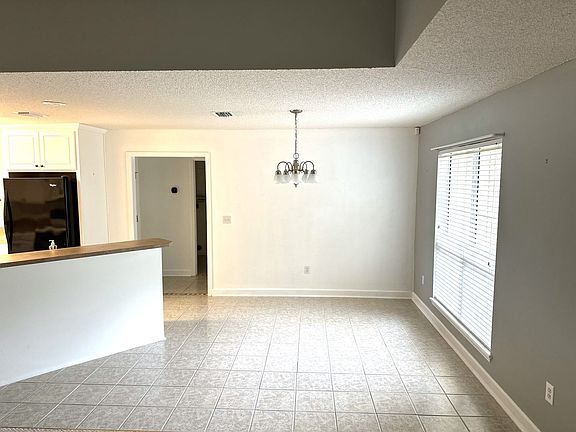 5th image of 2920 Findley Chase