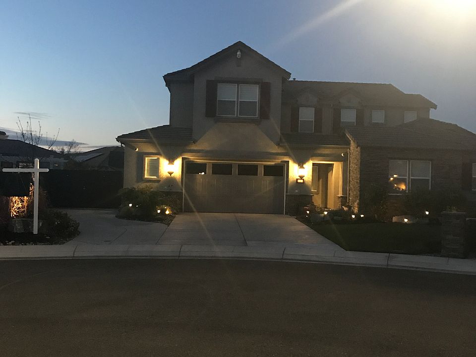 1st image of 2453 Granite Peak Pl