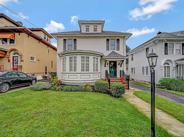 1510 Quincy Ave, Dunmore, PA 18509