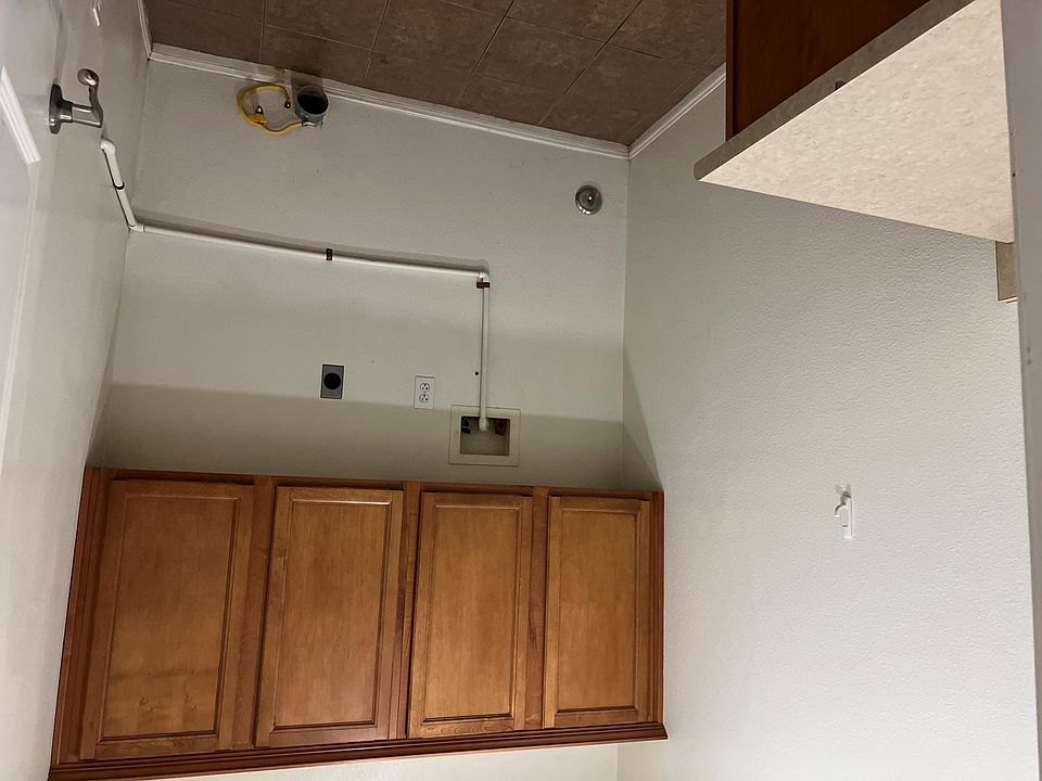 2nd image of 10467 Arpy Ct