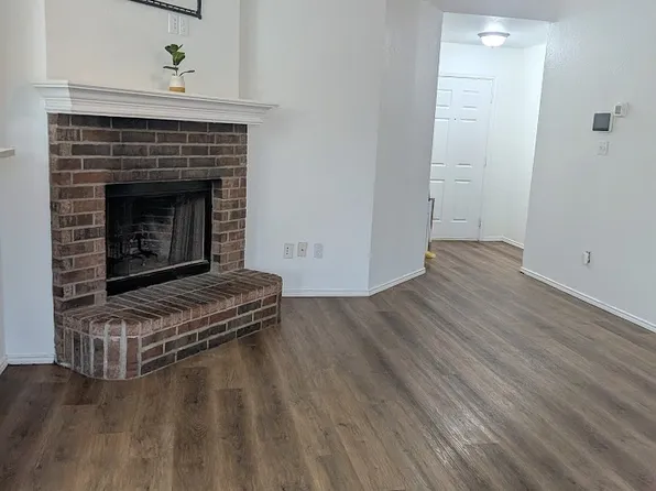 1160 Whispering Mdws, Crowley, TX 76036