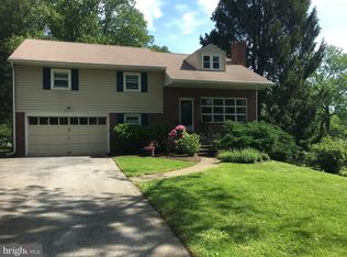 281 Aronimink Dr, Newtown Square, PA 19073