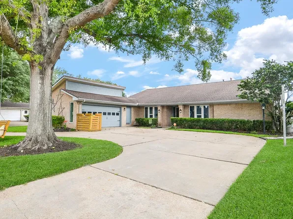 2106 Glenn Lakes Ln, Missouri City, TX 77459