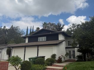 17069 Gledhill St, Northridge, CA 91325