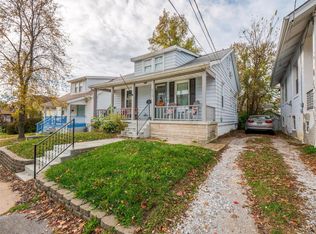 4938 Heege Rd, Saint Louis, MO 63123