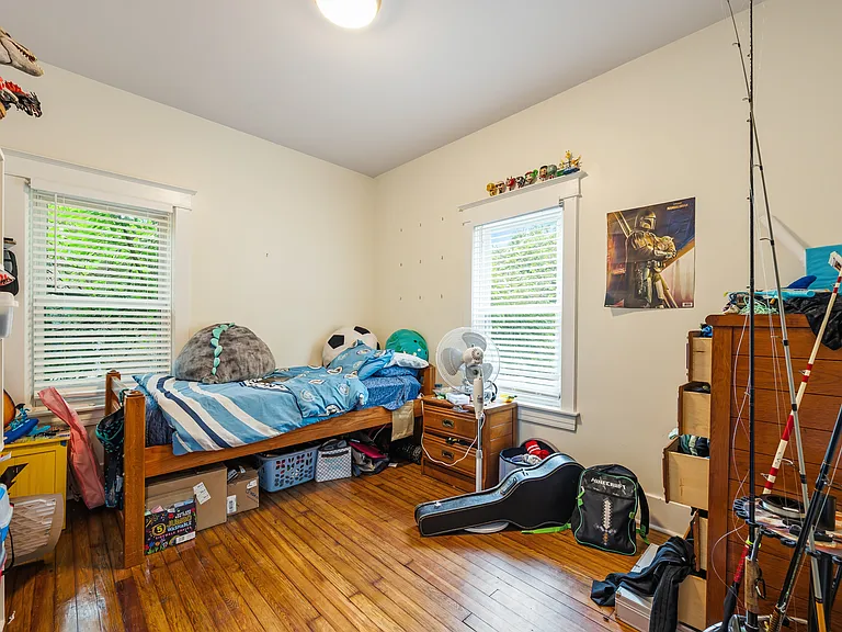 2111 Lowell Ave — Photo 25