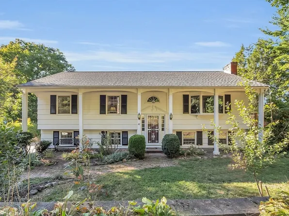 42 Foster St, North Andover, MA 01845