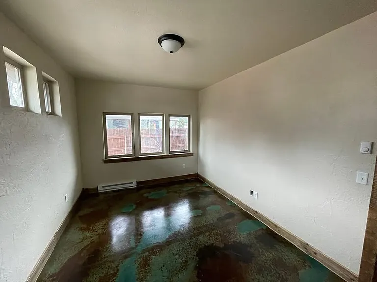 597 Iowa Ave #1 — Photo 11