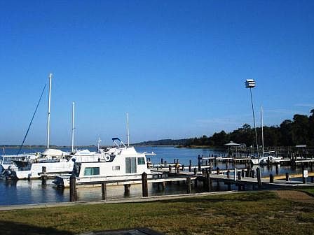 Community Marina