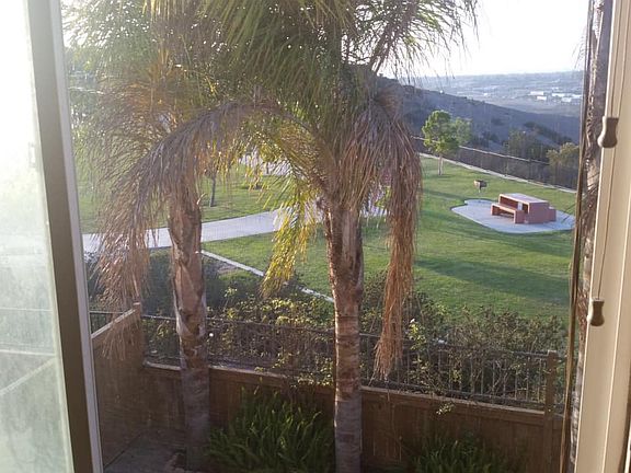 2nd image of 644 Vista Santa Rosalia
